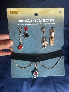 Spirit Wonderland Choker & Charm Earring Set - Black, Gold & Red Accents